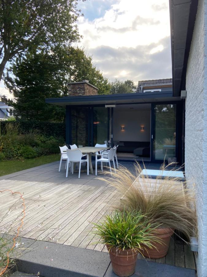 Heerlijk Vrijstaand Huis Aan De Duinen برغ هالمستاد المظهر الخارجي الصورة