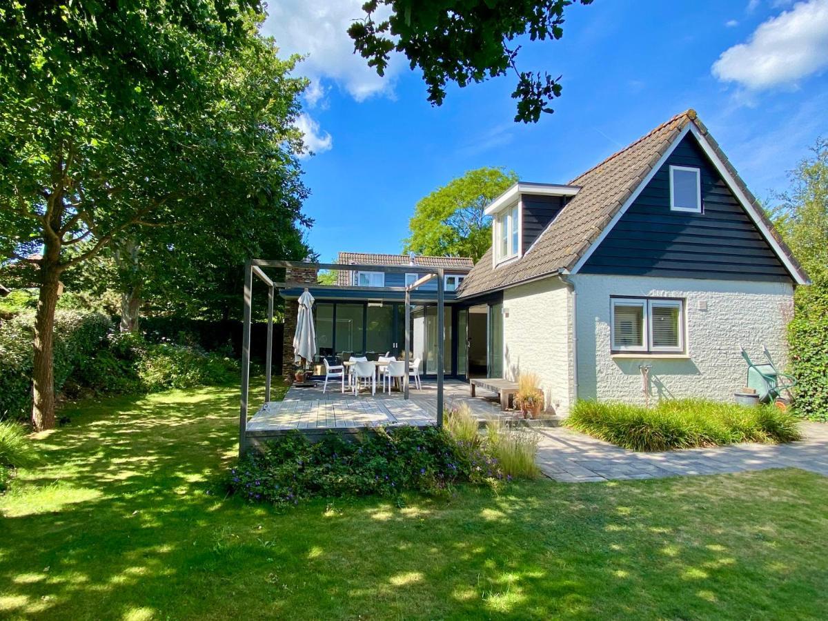 Heerlijk Vrijstaand Huis Aan De Duinen برغ هالمستاد المظهر الخارجي الصورة
